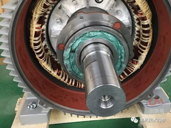 詳解電機(jī)防潮加熱帶的用途、選型及安裝事項——西安泰富西瑪電機(jī)（西安西瑪電機(jī)集團(tuán)股份有限公司）官方網(wǎng)站