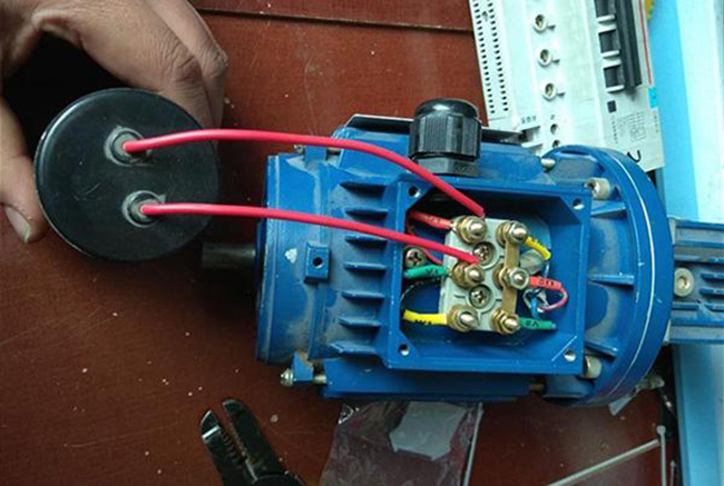 如何使西瑪電機(jī)接線更牢固？